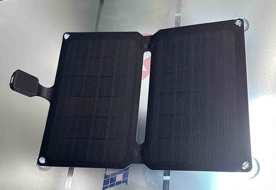 Lichte zonnepanelen voor mobiele huizen met USB